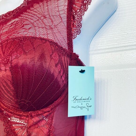 FREDERICK'S OF HOLLYWOOD x MEGAN FOX LEIA SCALLOPED LACE TEDDY BODYSUIT Small - Picture 6 of 15